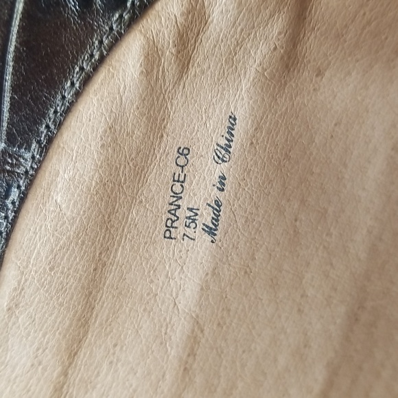 Donald J Pliner Croc Leather Boots - Picture 6 of 9